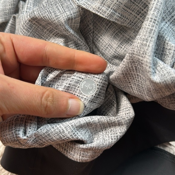 🔥$SALE$🔥 Lululemon Men's unlined Shorts - Picture 5 of 5